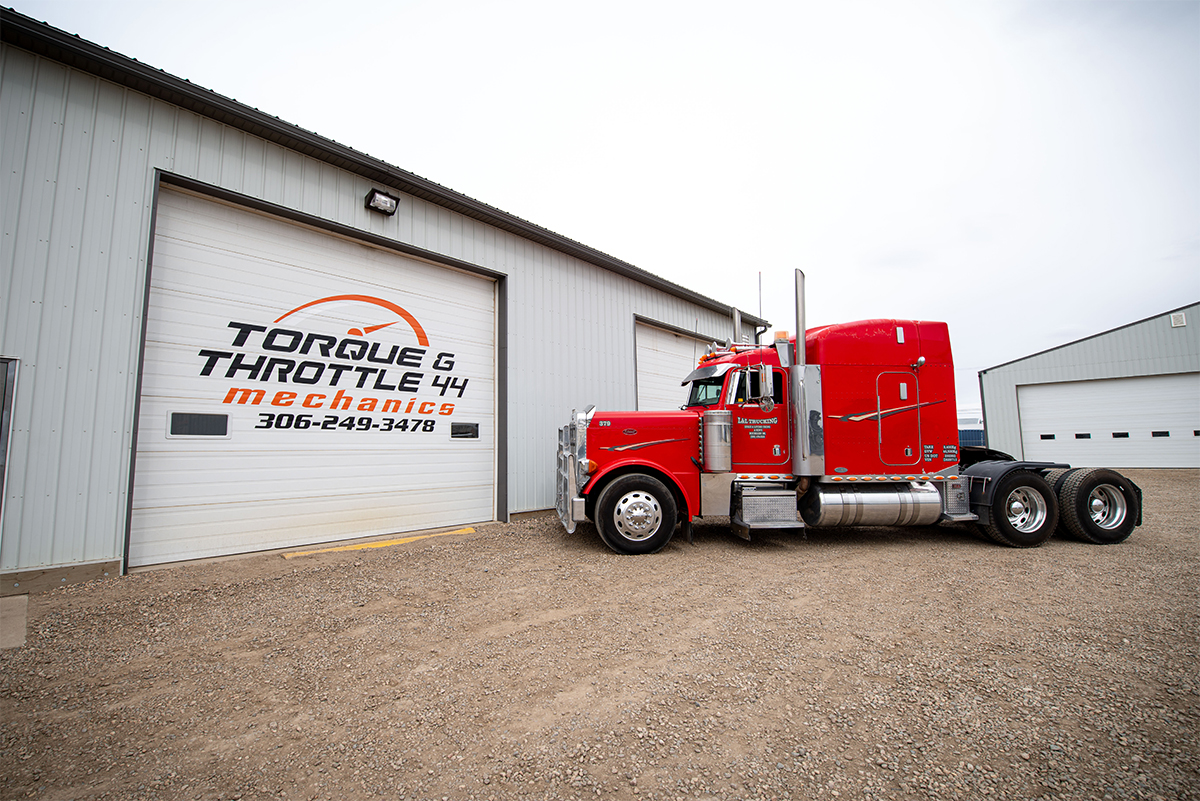 Garage door and tracktor unit